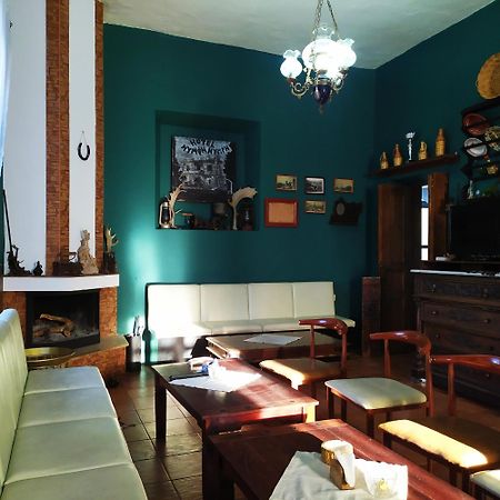 Nymph Hotel Sálakos Екстериор снимка
