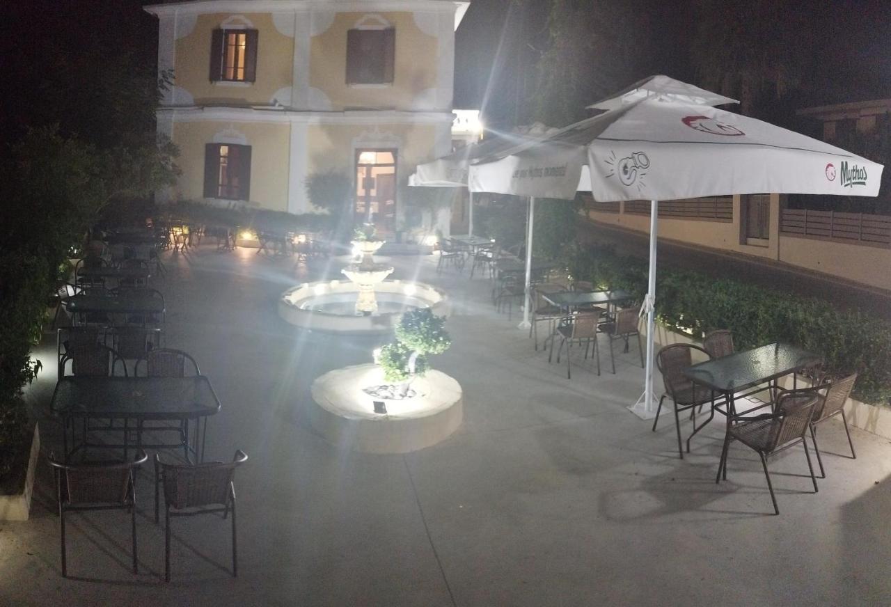 Nymph Hotel Sálakos Екстериор снимка