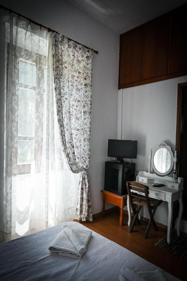 Nymph Hotel Sálakos Екстериор снимка