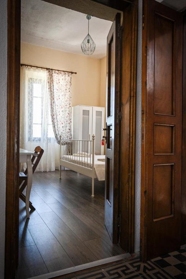 Nymph Hotel Sálakos Екстериор снимка
