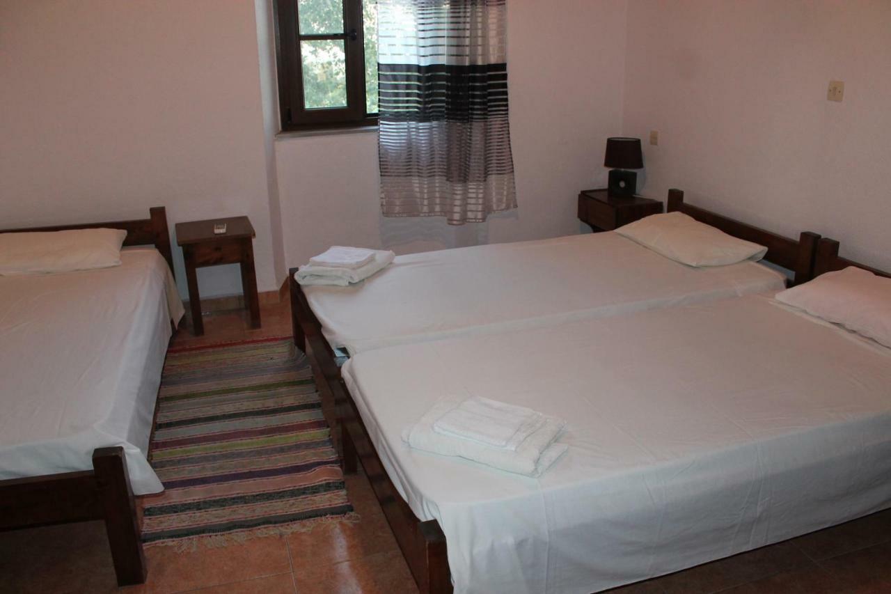 Nymph Hotel Sálakos Екстериор снимка